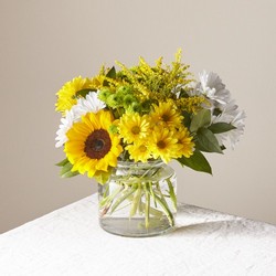 The FTD Hello Sunshine Bouquet from Flowers by Ramon of Lawton, OK